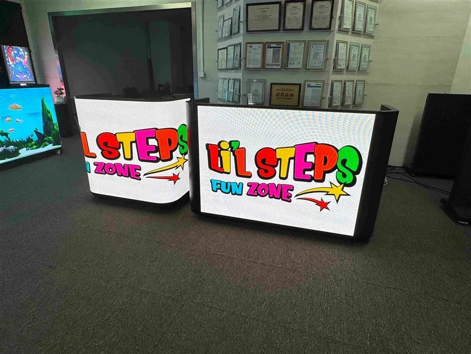 غرفه DJ قابل حمل با صفحه نمایش دیواری LED